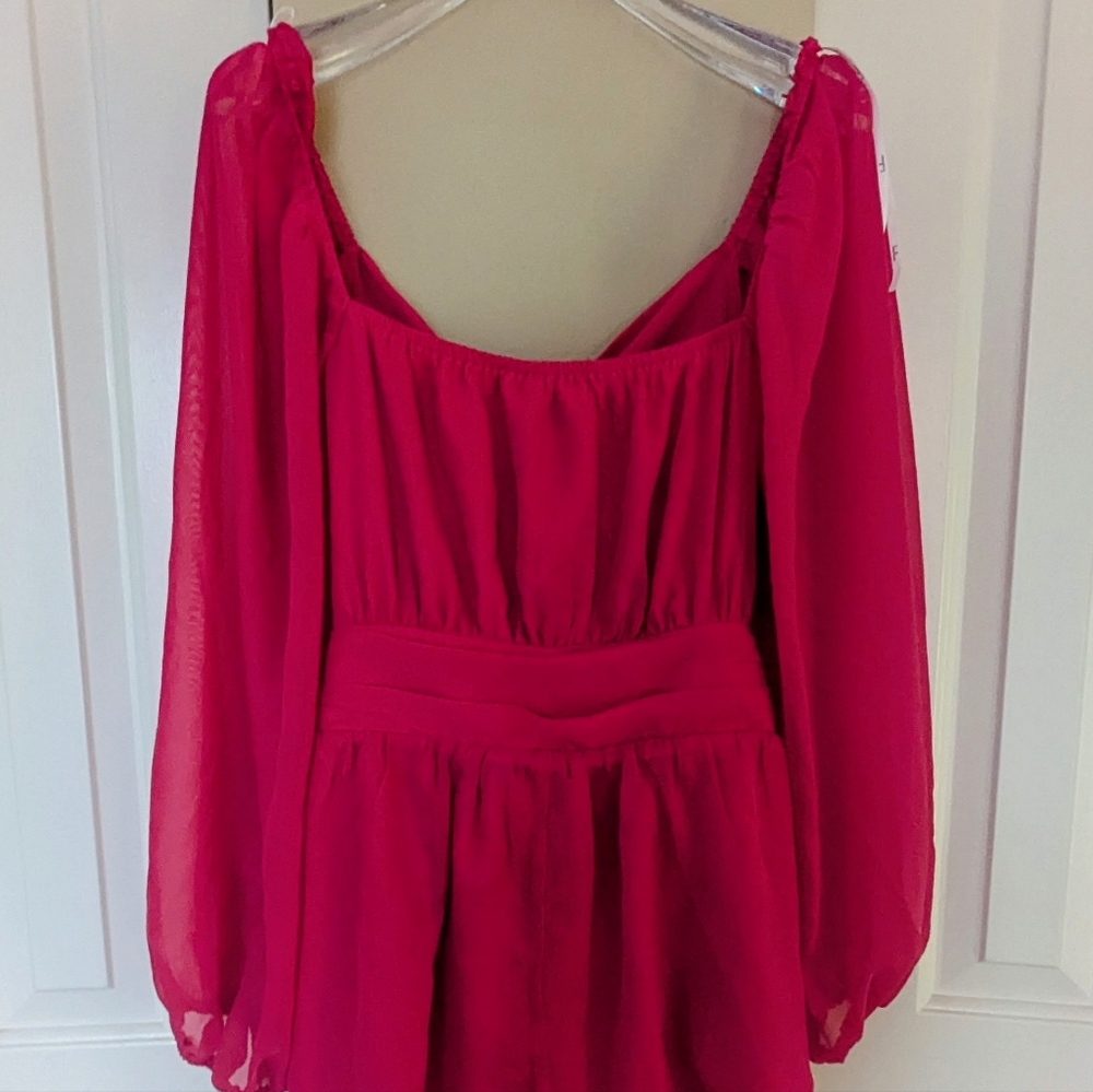 LuLus Romper * Never Worn * Out of stock - Picture 2 of 6